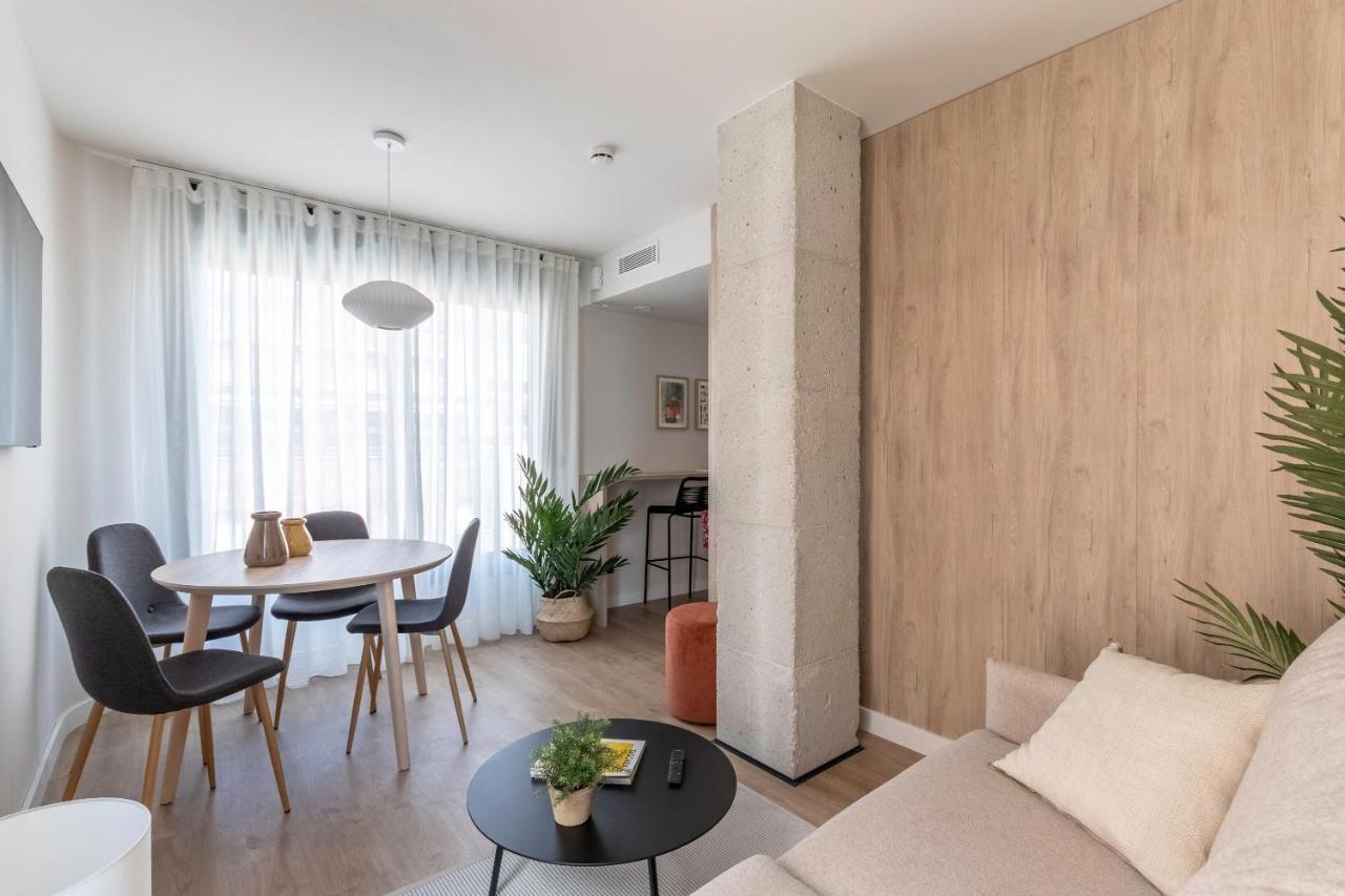 Apartamentos Libere Pamplona Yamaguchi Esterno foto